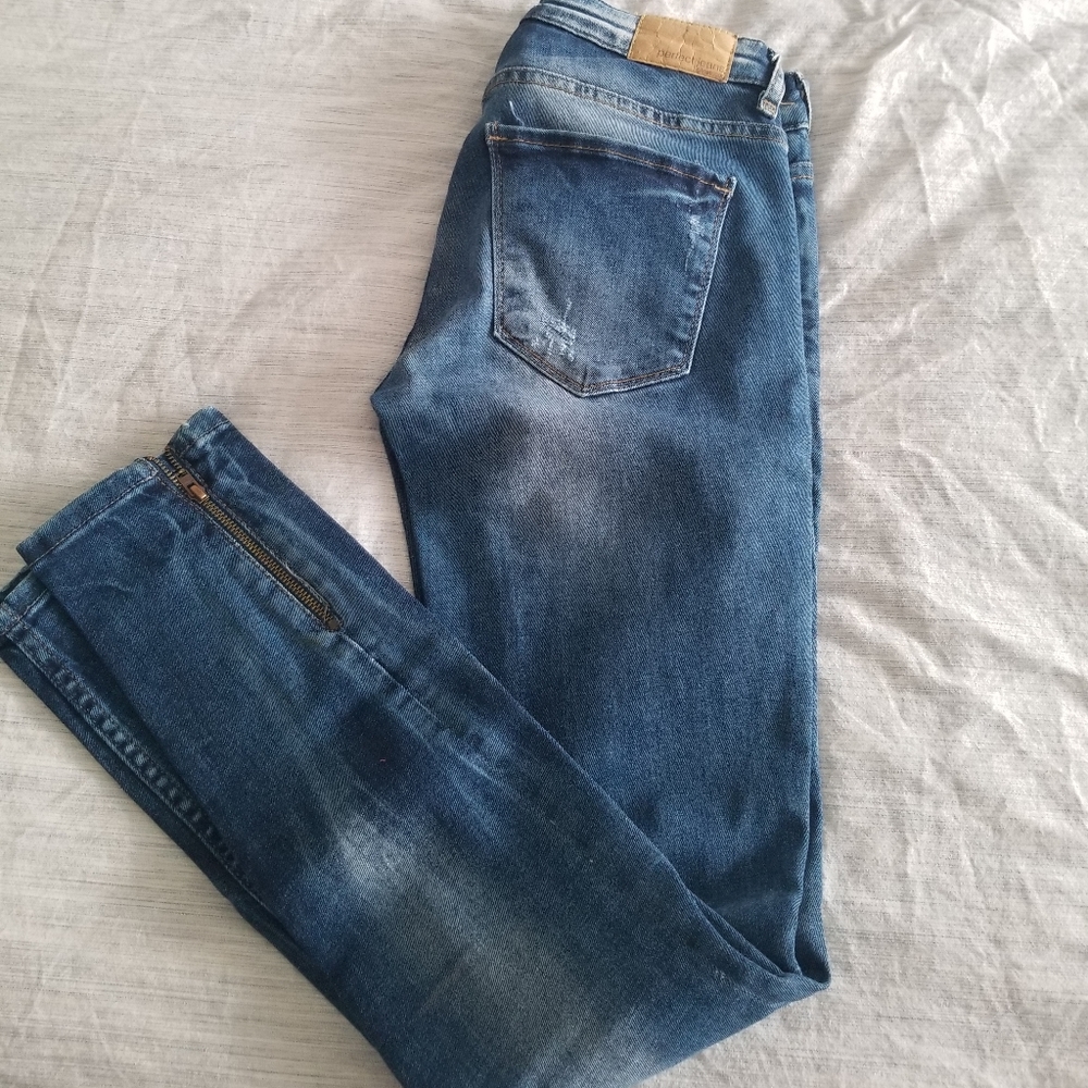 Jeans - Picture 4 of 4